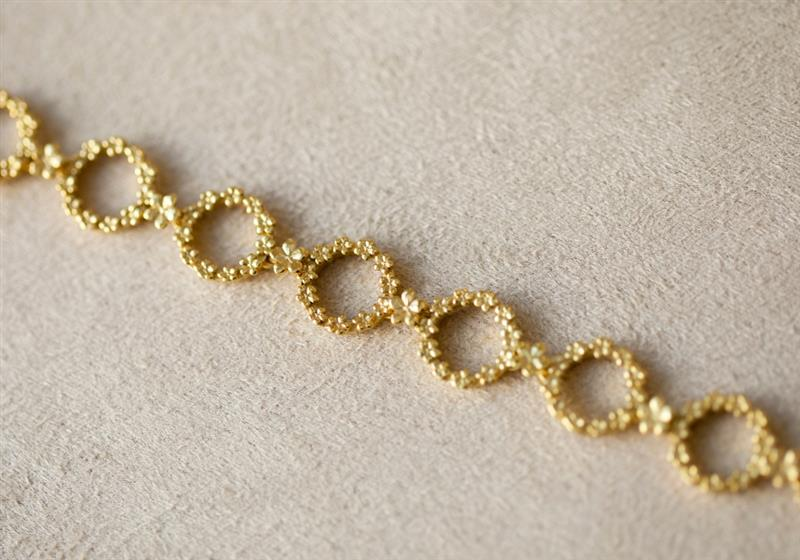 The Forget-Me-Not 'Wreath' 9-carat Fairmined Gold Link Bracelet