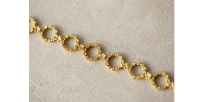 The Forget-Me-Not 'Wreath' 9-carat Fairmined Gold Link Bracelet